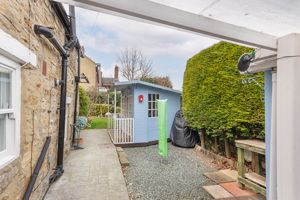 Photo 22- click for photo gallery